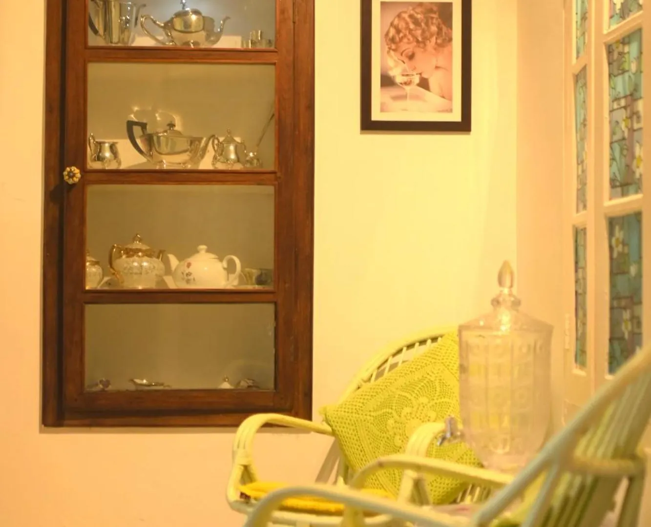 Scarlet'S Cottage & Tea Garden Kochi Bed & Breakfast