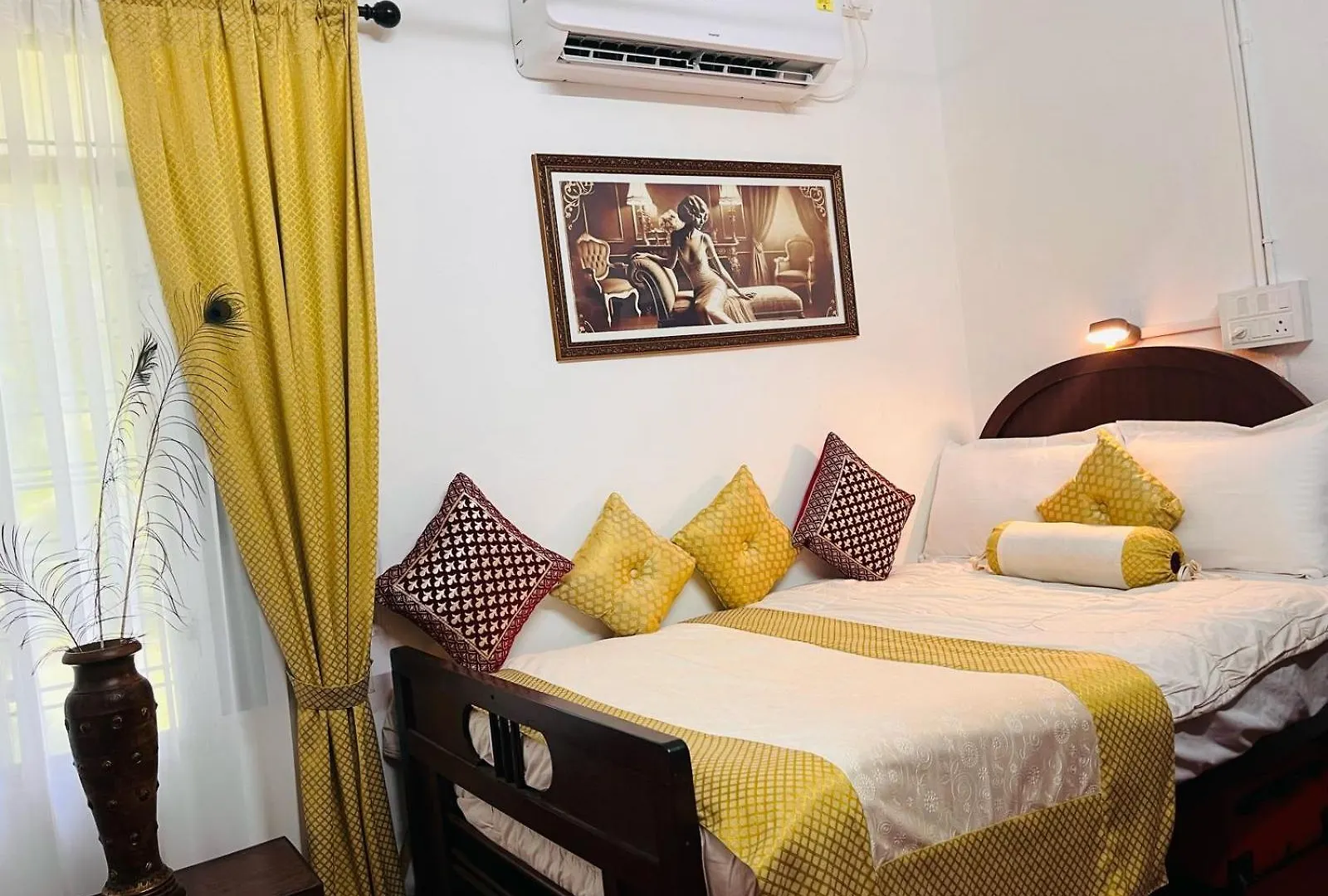Scarlet'S Cottage & Tea Garden Kochi Bed & Breakfast